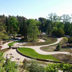 Mulch-installation-banner-AND-home-screen-picture